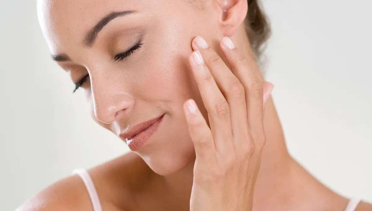 Préparation cosmétique maison avec des ingrédients naturels