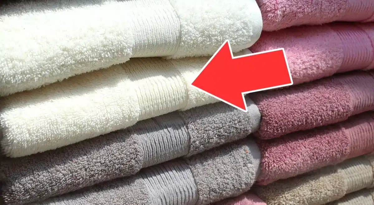 Serviette de bain parfaitement maintenue en forme