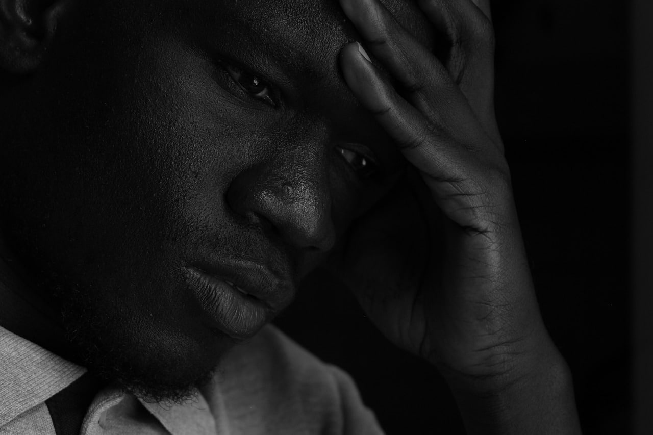 Homme perplexe
