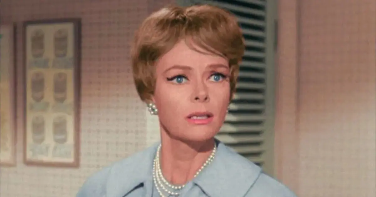 June Lockhart sur le tournage de Lassie