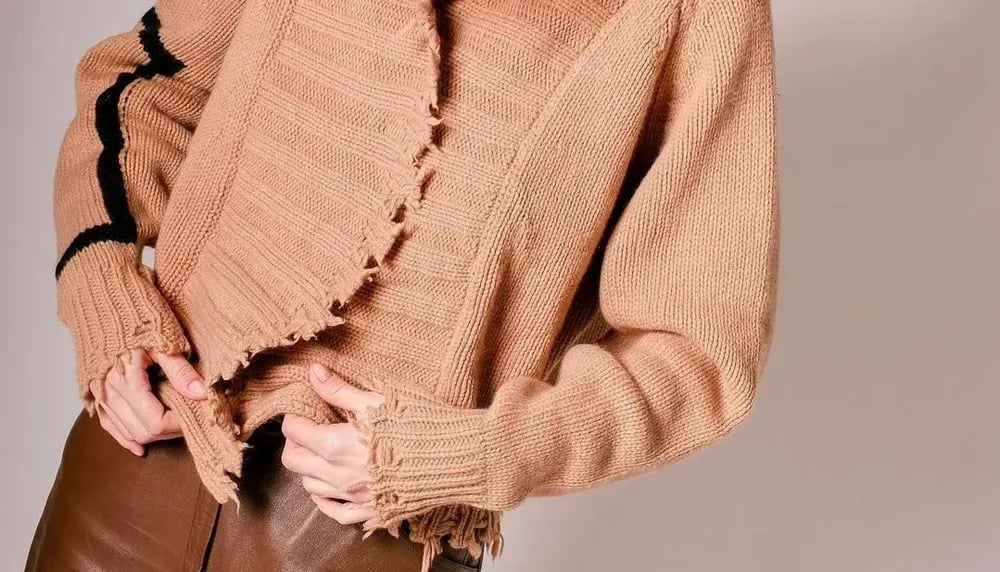 V&ecirc;tements de bonne qualit&eacute; bien pli&eacute;s