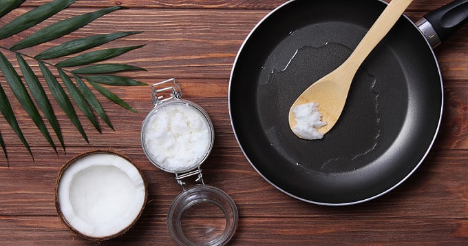 Huile de coco et oignon