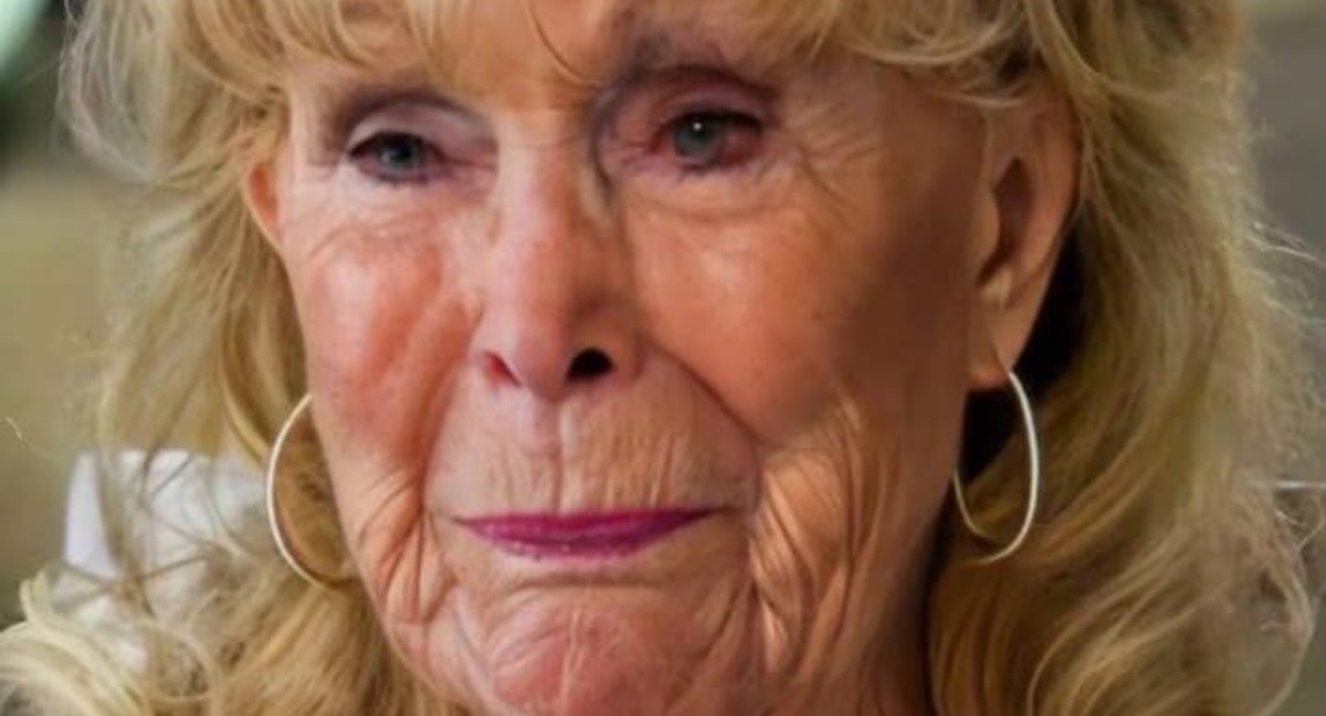 Barbara Eden sur scène ou lors d'un événement public récent