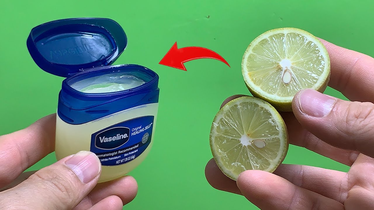 Mélange vaseline et citron dans un bol